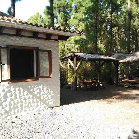 Dom wakacyjny Floral Garden House *